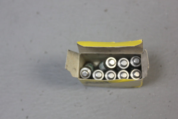 1 BOX OF 8 NEW BUSSMANN BUSS FNQ-R-1/2 FUSES