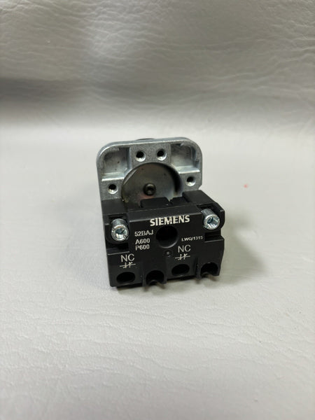 SIEMENS PUSH BUTTON NON ILLUMINTED YELLOW CAP 52PA8B4