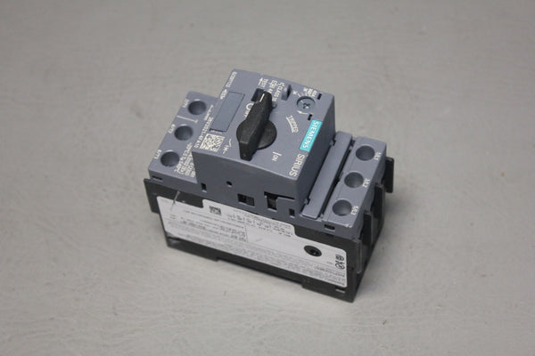 UNUSED SIEMENS MOTOR PROTECTION CIRCUIT BREAKER 3RV2021-4FA10