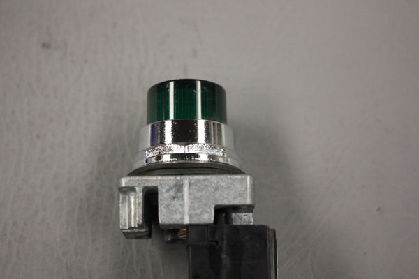 SIEMENS GREEN ILLUMINATED PUSH BUTTON 52PL4E3XB
