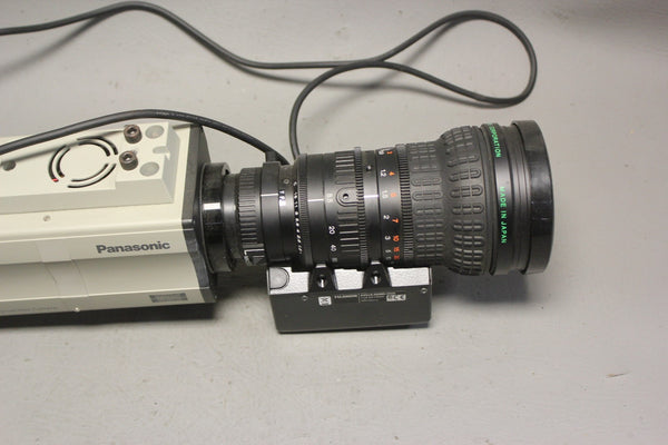 PANASONIC 3 CCD CONVERTIBLE CAMERA W/ FUJINON TV LENS AW-E860 (AW-E860NY01) W/PS