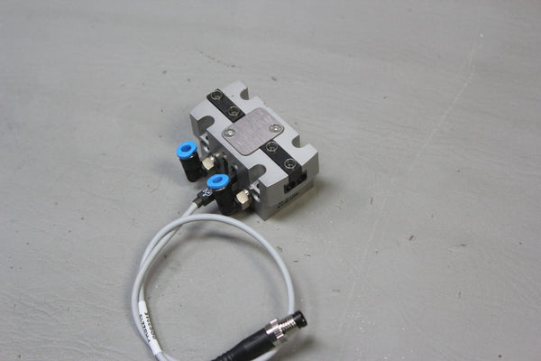 UNUSED FESTO  PARALLEL GRIPPER  P/N: HGPT-20-A-B