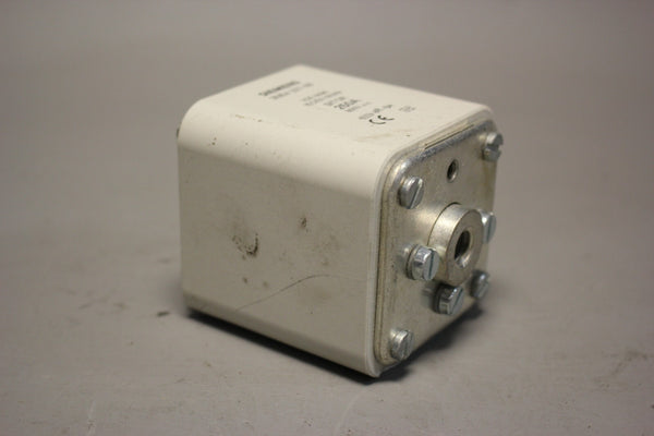 SIEMENS SITOR FUSE LINK, W/FEMALE THREAD ON BOTH SIDES 3NE4327-6B