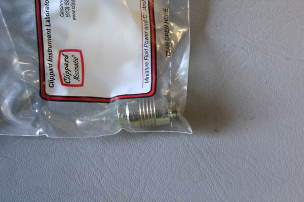 NEW LOT OF 4 CLIPPARD SLEEVE VALVES SLV-2-M5