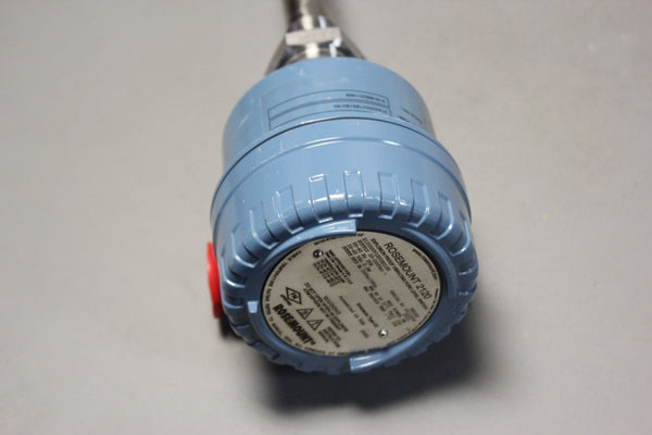 UNUSED ROSEMOUNT VIBRATING FORK LEVEL SWITCH  2120D0DV1E5YE0180 2120