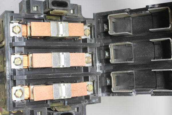 TELEMECANIQUE LIGHTING CONTACTOR P/N: A133F