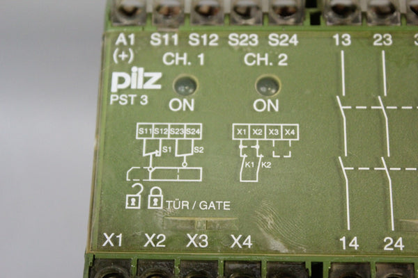 Pilz SAFETY RELAY PST 3 3S 420280