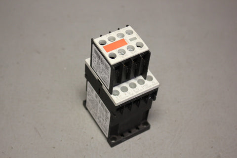 SIEMENS 3RT1017-1AK64-3MA0 CONTACTOR