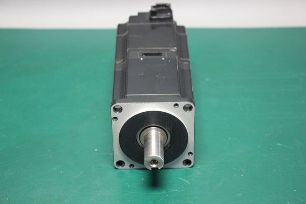 YASKAWA SERVO MOTOR  SGMJV-04A3A6C