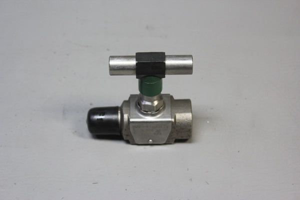 NEW BALON 1/2" 6000# W.P. STAINLESS STEEL NEEDLE VALVE N465-MF