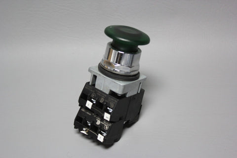 SIEMENS GREEN OIL TIGHT MUSHROOM HEAD PUSH BOTTON 52PP7ESUB W/ 52BAU