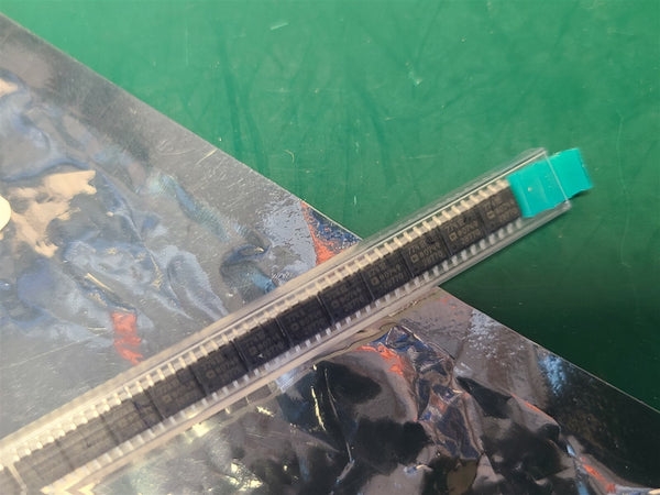 49 NEW ANALOG DEVICES VOLTAGE TO FREQUENCY CONVERTER IC AD7741BRZ