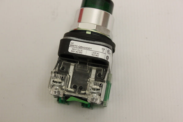 Allen Bradley 800T C -QBH24GD1 24v Green Push Button
