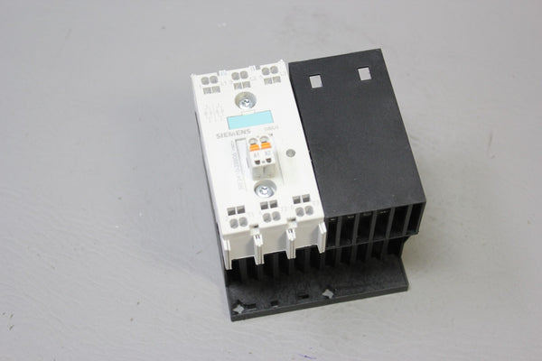 UNUSED SIEMENS SOLID STATE CONTACTOR 3RF2410-2BB06