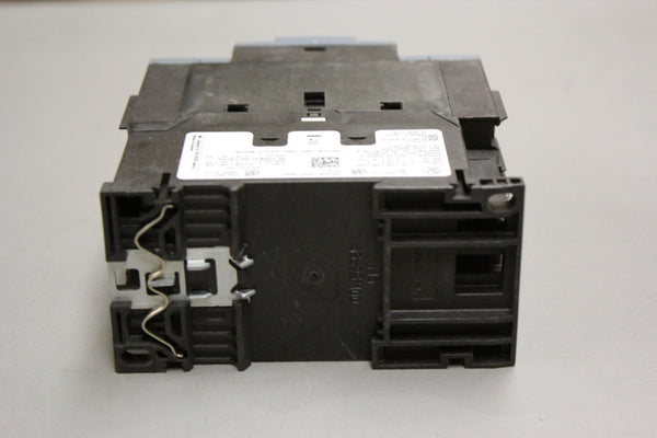 SIEMENS 33RT2035-1KB44-3MA0 CONTACTOR