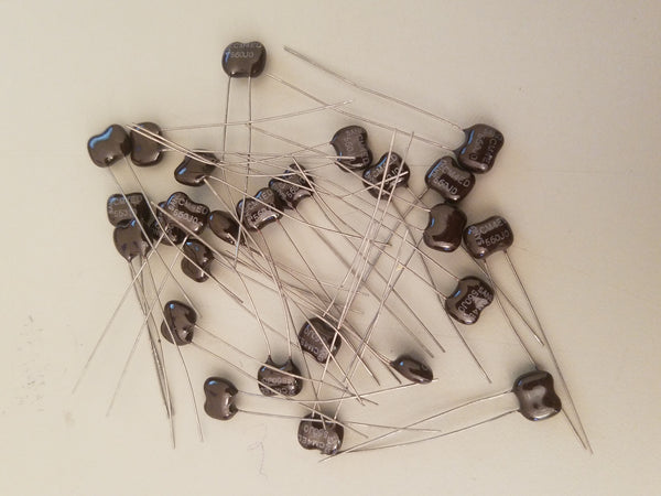 26 Cornell Dubilier CM4ED 560J0 SANG Capacitor 