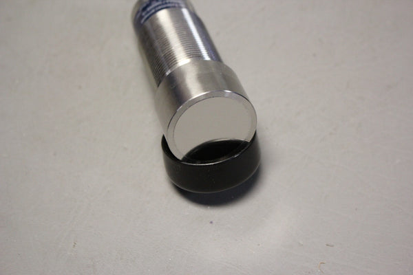 NEW TELEMECANIQUE ULTRASONIC PROXIMITY SENSOR  SM956A730000STS