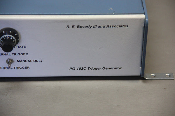 BEVERLY & ASSOCIATES TRIGGER GENERATOR PG-103C