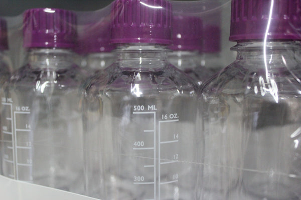 NEW LOT OF 12 VWR 500ML GRADUATED POLYCARBONATE CLEAR ROUND BOTTLES 30180-030