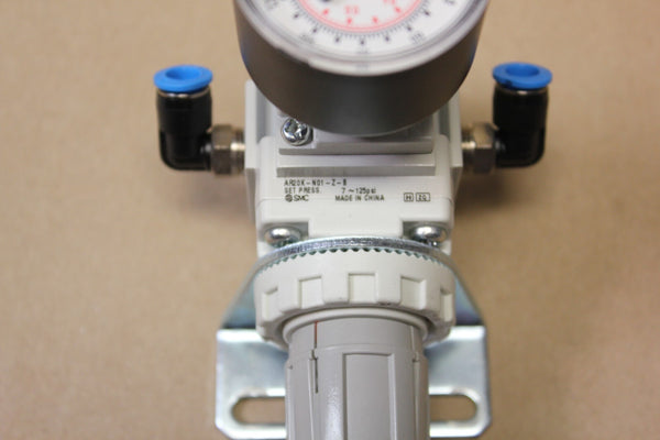 SMC  PNEUMATIC REGULATOR  AR20K-N01B-Z-B