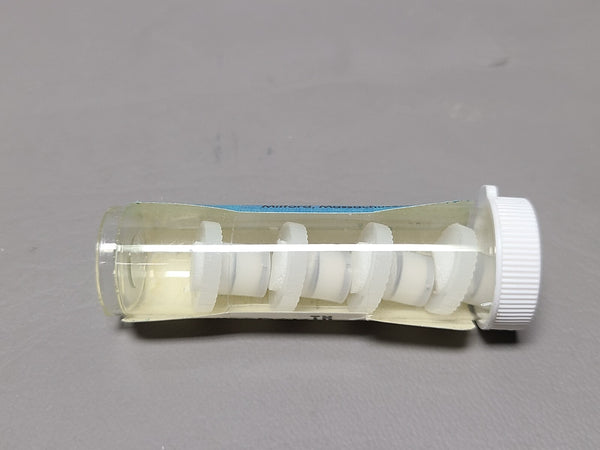 4 NEW WATERS BONDAPAK C18 GUARD-PAK PRECOLUMN CARTRIDGES