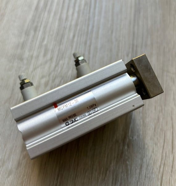 SMC MGPM12-30 3 AXIS ROD GUIDE CYLINDER
