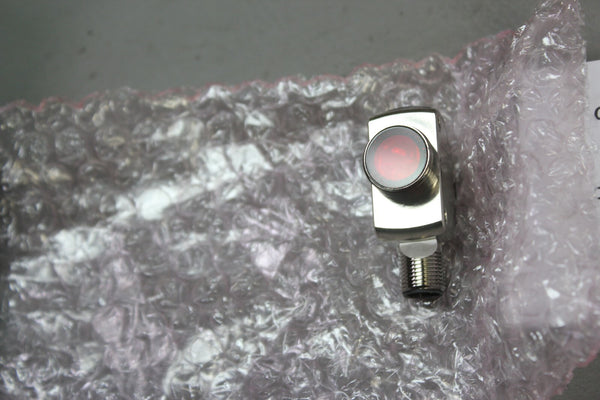 NEW BANNER LASER CONTRAST SENSOR Q3XTBLD100-Q8