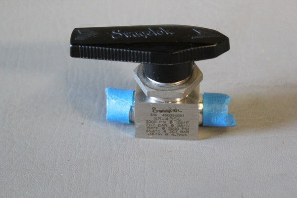 SWAGELOK  STAINLESS STEEL BALL VALVE SS-43S6