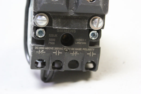 SIEMENS 52PT6E3AB PUSH BUTTON GREEN LED