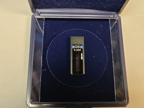 HELLMA LIGHT PATH FLOW THROUGH CELL QS 0.050 