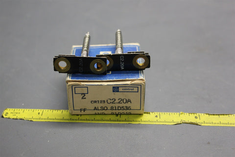 2  GE OVERLOAD RELAY HEATERS THERMAL UNIT CR123 C2.20A 