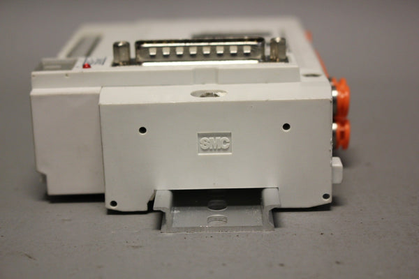 SMC SOLENOID MANIFOLD BLOCK 24VDC-COM