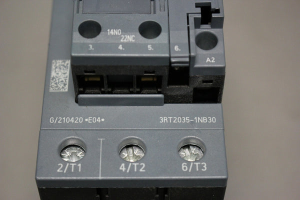 UNUSED SIEMENS POWER CONTACTOR 3RT2035-1NB30