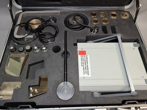 HOTTINGER BALDWIN MOBILE CARRIER FREQUENCY ANALYZER SCOUT 55 IN CASE