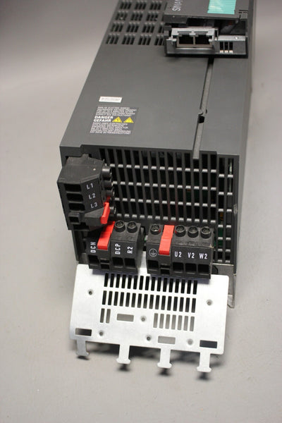 SIEMENS SINAMICS POWER MODULE WITH CONTROL UNIT AND KEYPAD 6SL3210-1PB21-8UL0