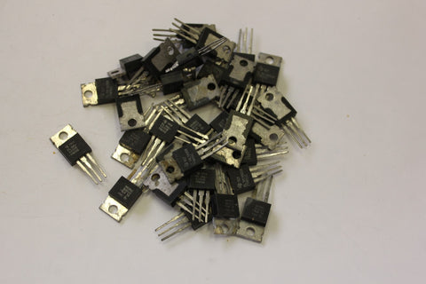  LOT OF 34 TI Transistors 79M06C  NEW