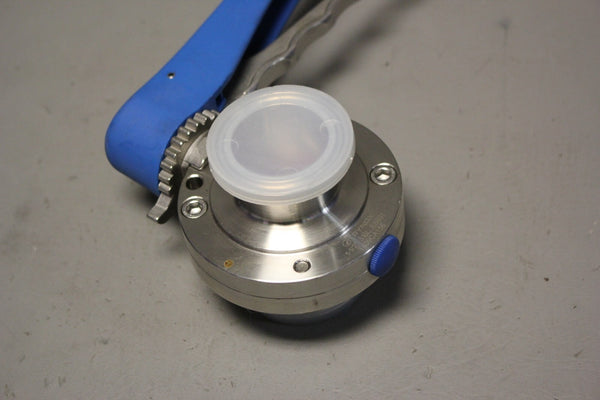 NEW TRYNOX BUTTEFLY VALVE CLAMP 1-1/2  E6691