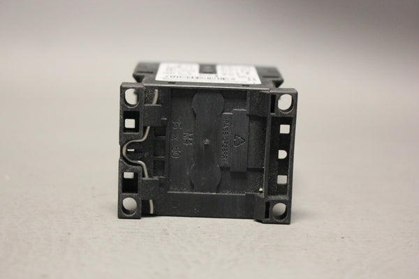 SIEMENS SIRIUS  CONTACTOR RELAY 3RT2015-1AK61