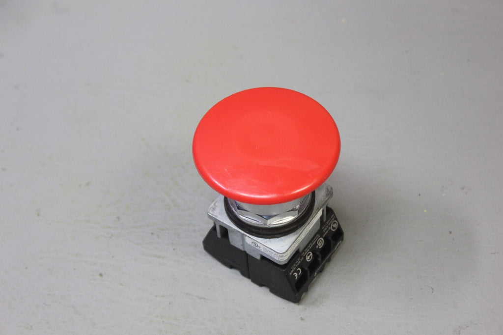UNUSED SIEMENS RED MUSHROOM HEAD EMERGENCY PUSHBUTTON 52PM9XZ OIL TIGHT