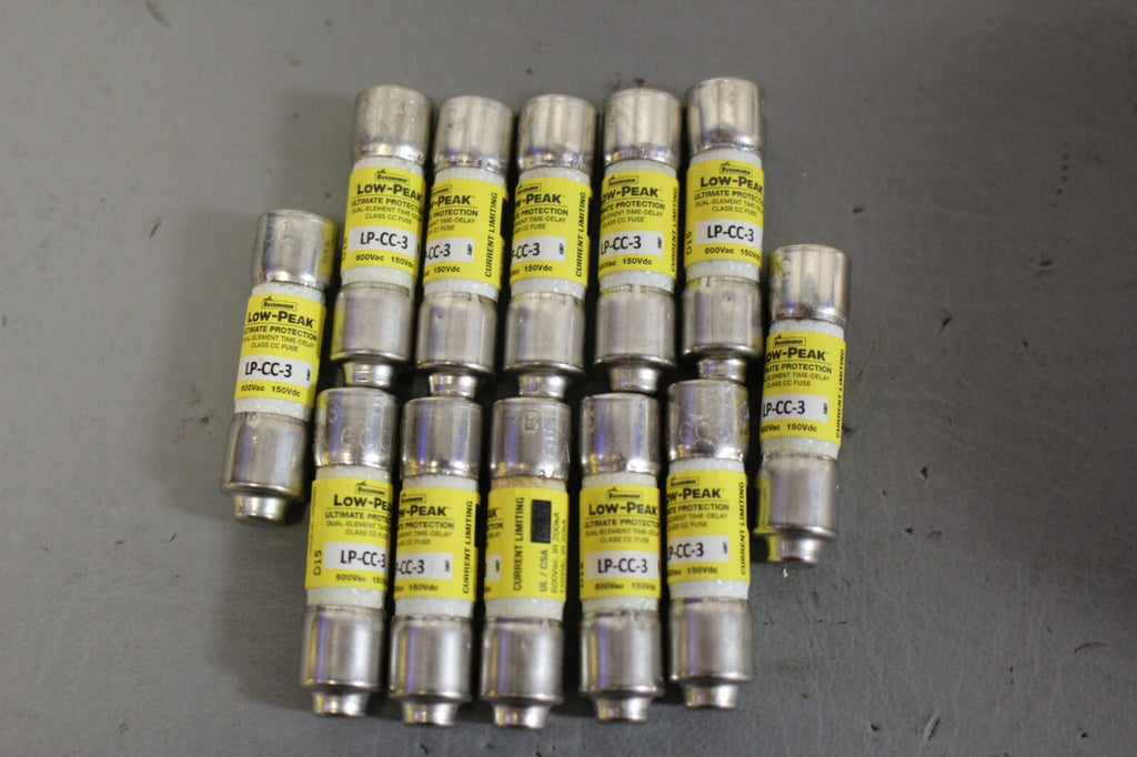 UNUSED LOT OF 12  BUSSMAN LOW PEAK DUAL ELEMENT FUSES LP-CC-3
