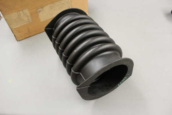 NEW SWECO S30N01904 RUBBER SPOUT BOOT CONNECTOR BU4330C-08-26