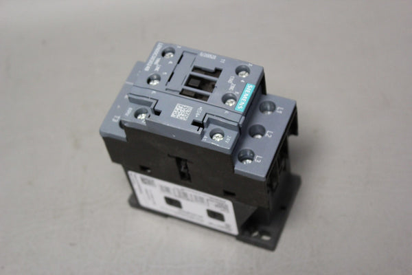 SIEMENS LEN00C003024B POWER CONTACTOR