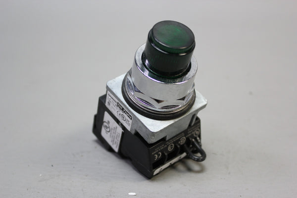 SIEMENS 52PP2G3AB PUSH BUTTON GREEN LED OIL TIGHT