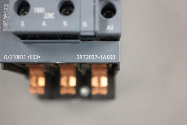 SIEMENS SIRIUS 3RT2037-1AK60 CONTACTOR UNIT