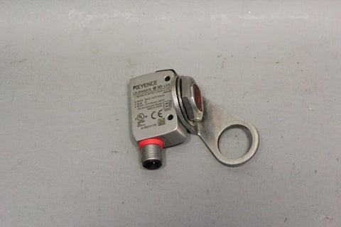 KEYENCE CMOS LASER SENSOR  LR-ZH490CB