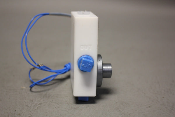 UNUSED MALEMA FLOW SENSOR M-100-T211-000