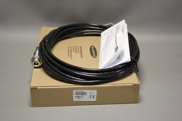 NEW BANNER INFRARED TEMPERATURE SENSOR  M18TUP8