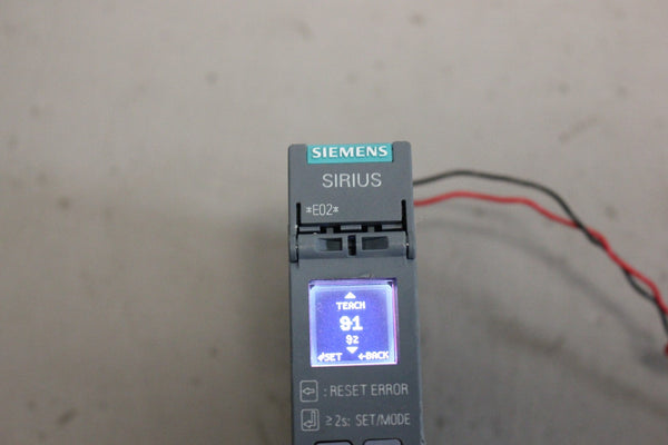 SIEMENS TEMPERATURE MONITORING RELAY 3RS2600-1BW30