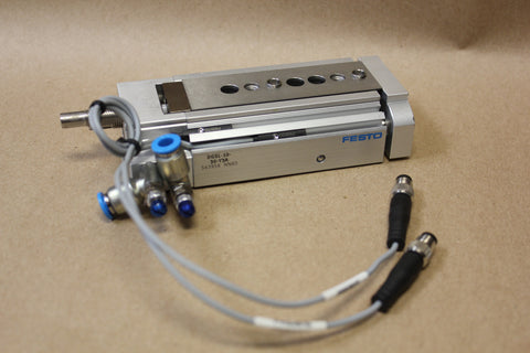 FESTO LINEAR SLIDE TABLE  P/N: DGSL-10-30-Y3A