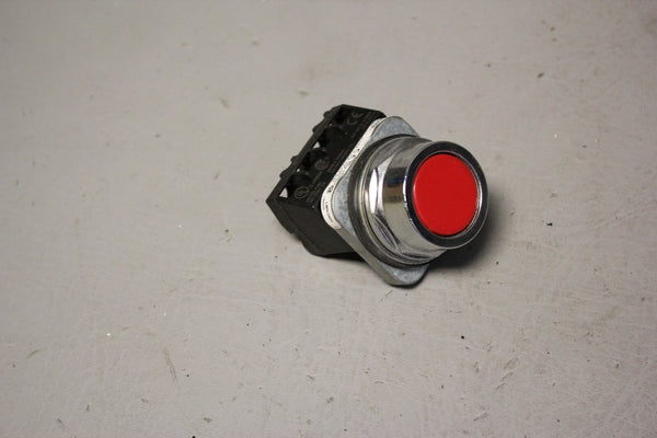 UNUSED SIEMENS OIL TIGHT PUSHBUTTON 52PA8A2